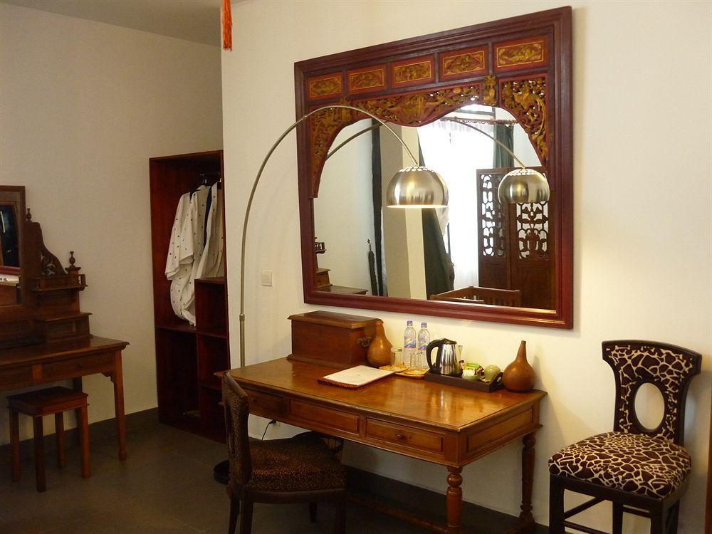 Mango Bellana Boutique Hotel Phnom Penh Exterior foto